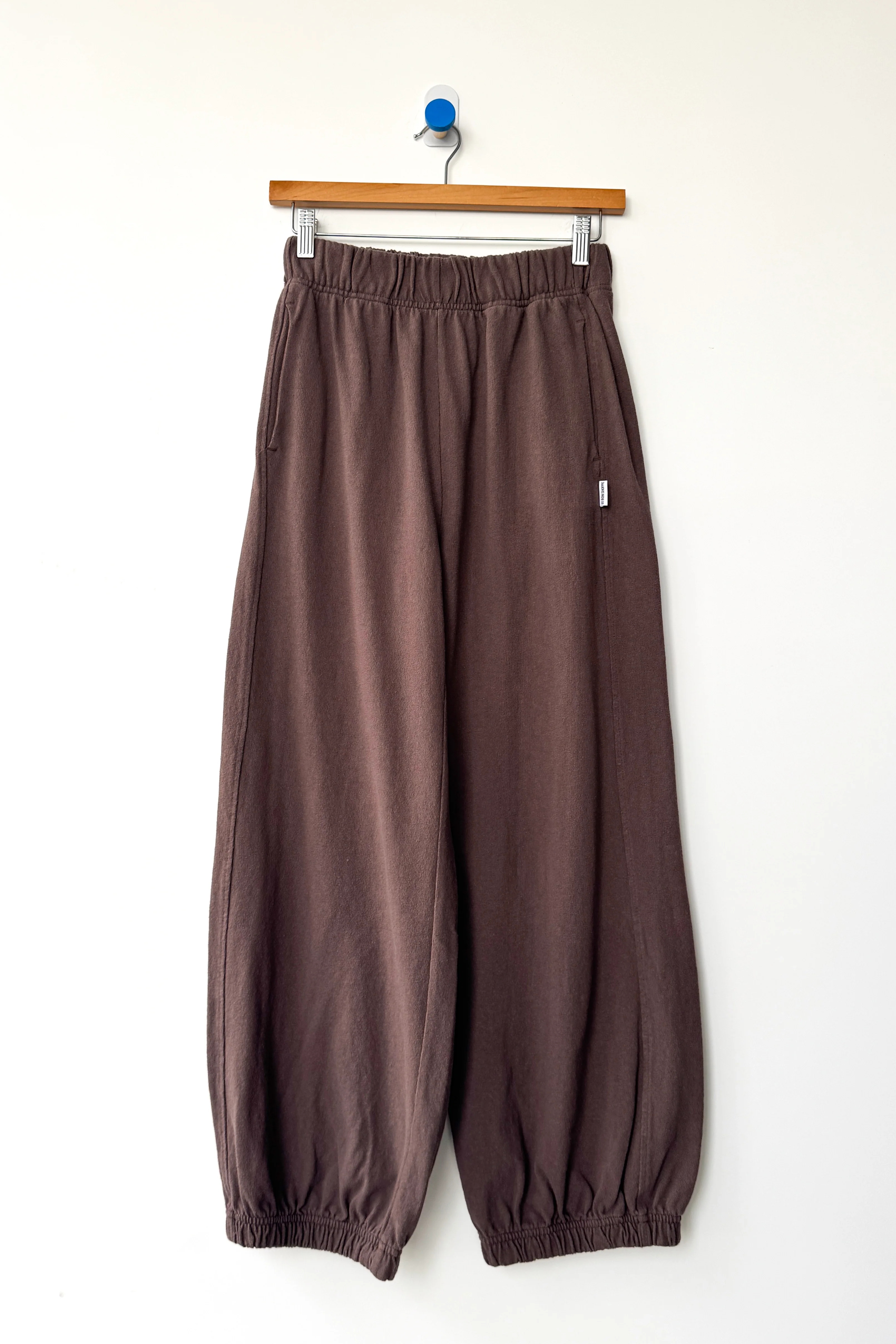 Balloon Pants - CHOCOLATE - Image 4