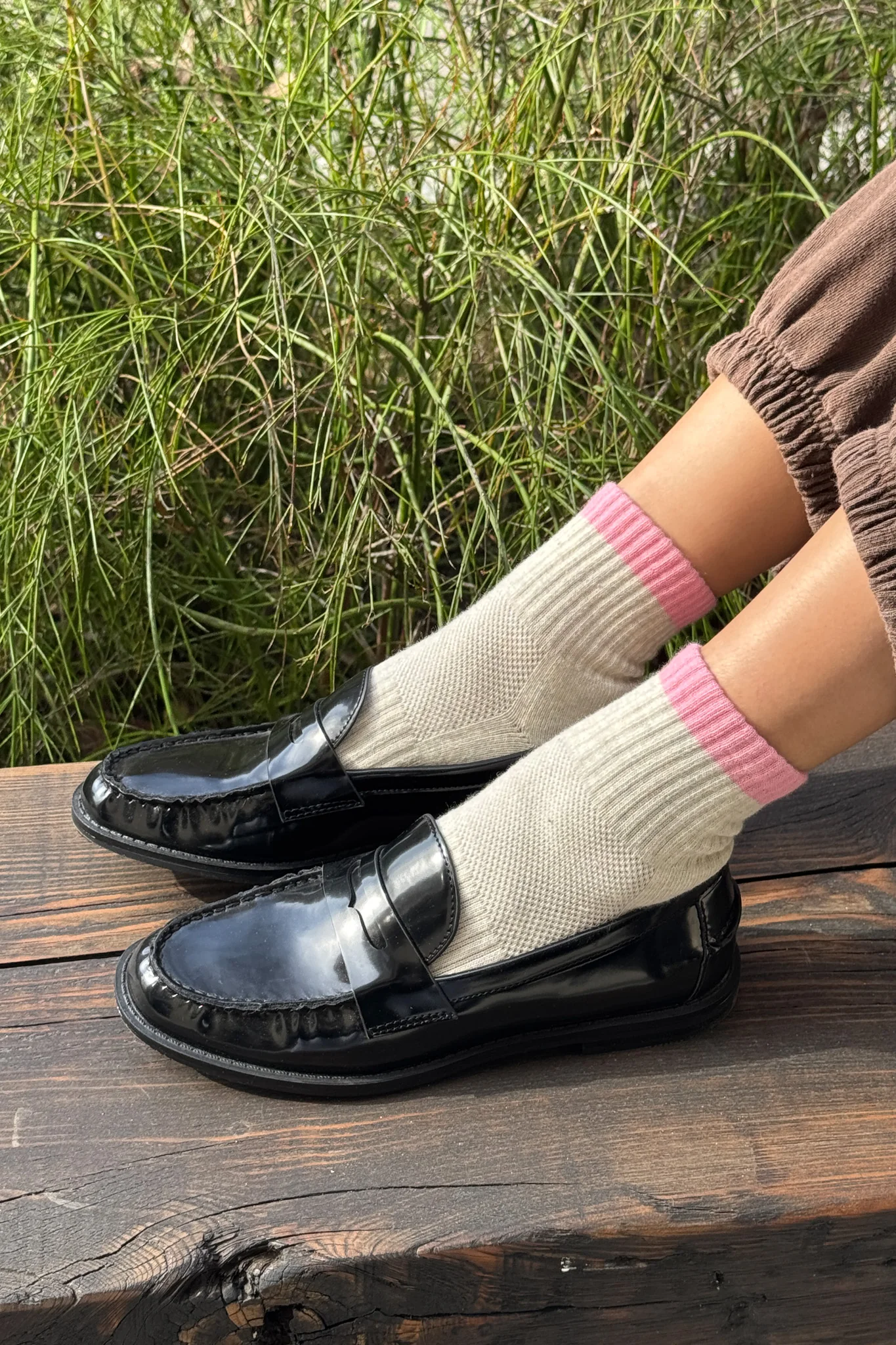 Color Block Girlfriend Socks - Grey Pink - Image 3