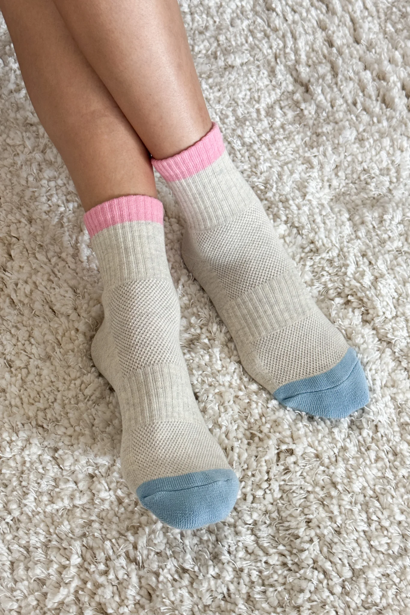 Color Block Girlfriend Socks - Grey Pink - Image 4
