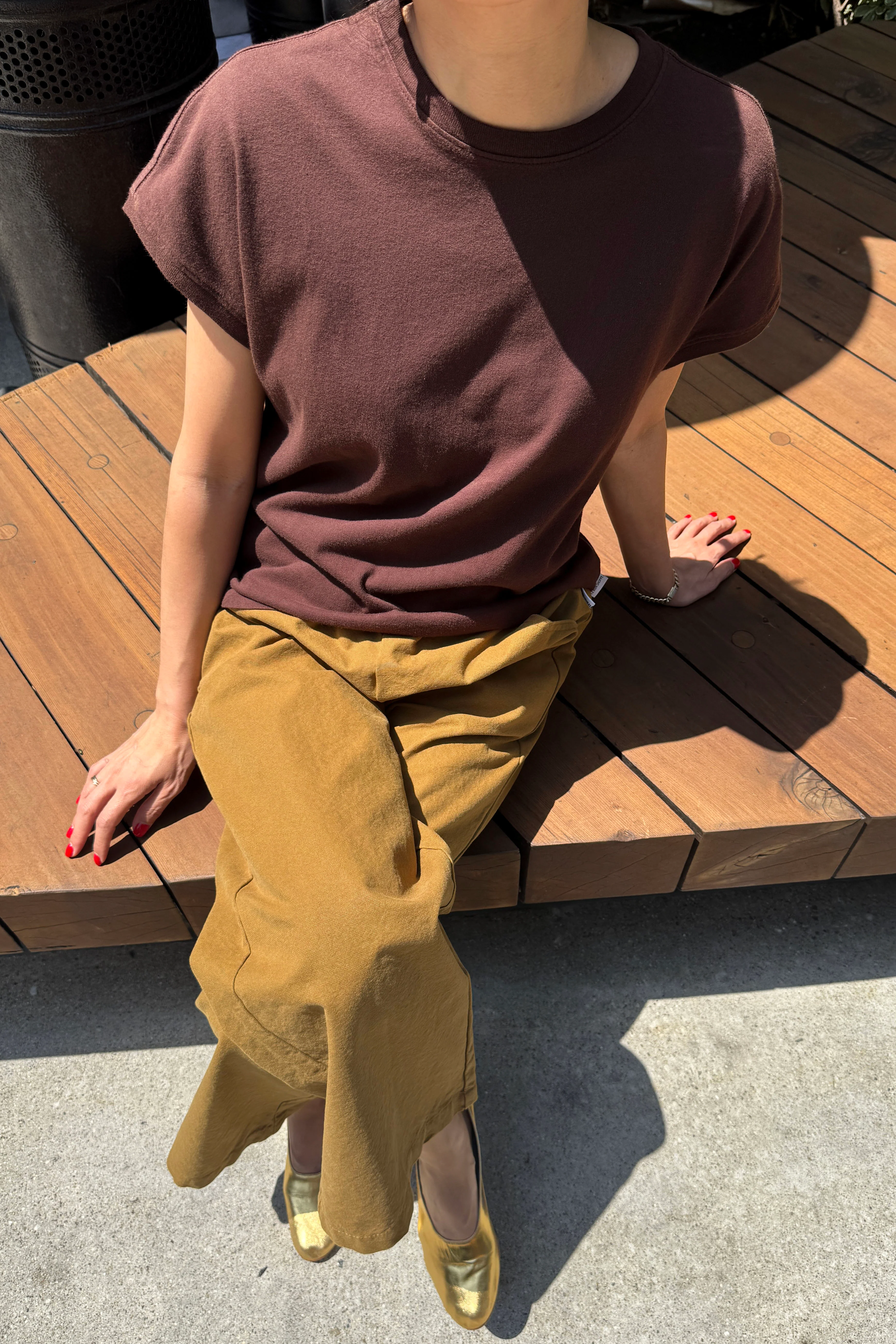 Ease Tee - Dark Cacao - Image 4