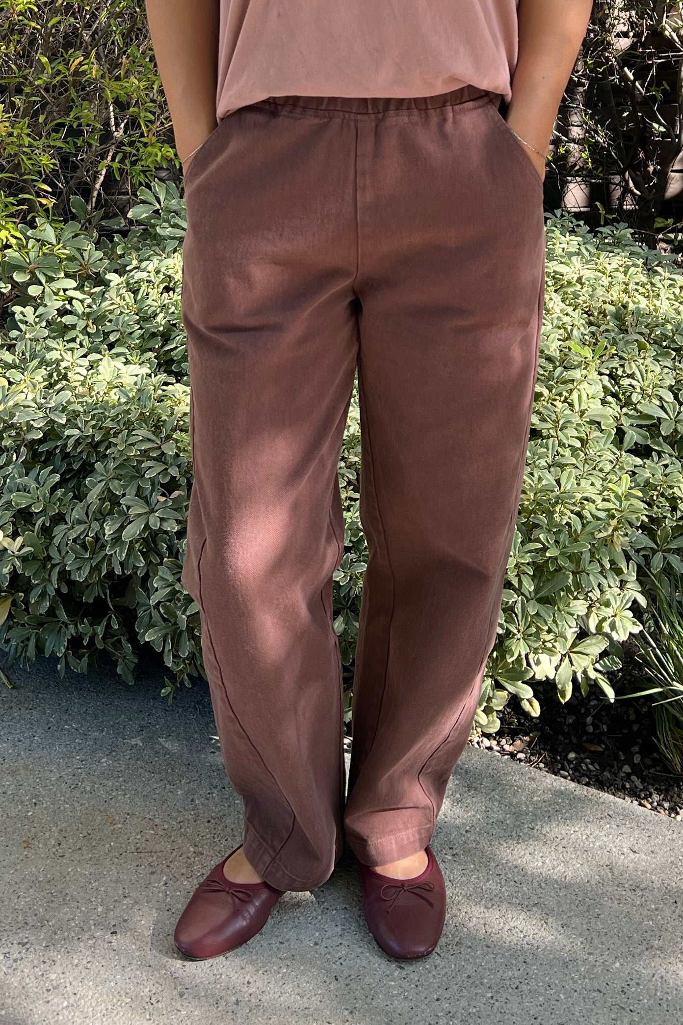 Long Arc Pants - Chocolate - Image 4