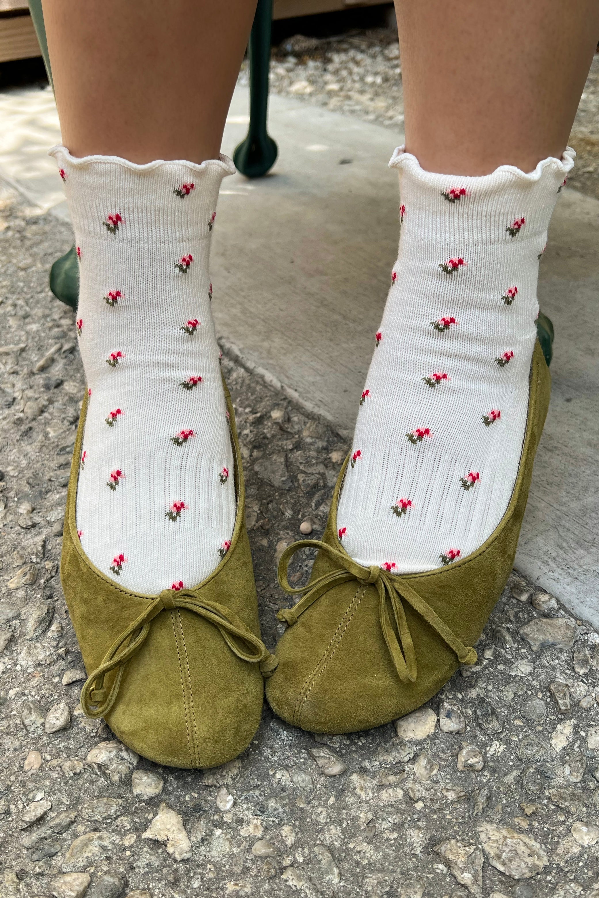 Petal Ruffled Hugger Crew Socks - Cream Petal - Image 5