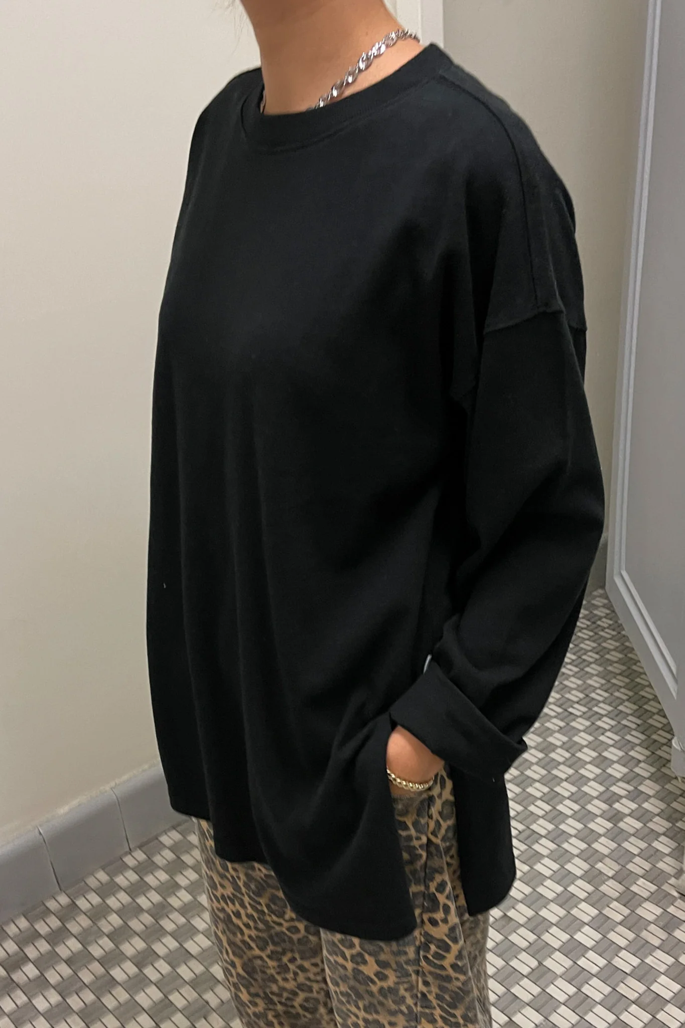 Sunday Tee - BLACK - Image 3